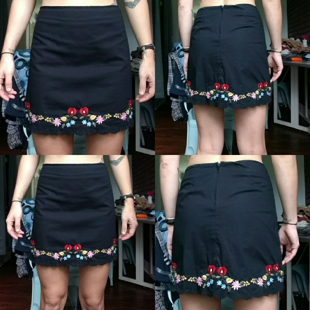 Betsey embroidered skirt